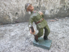 DURSO Belgium soldier hit by a bullit. Belgische soldaat getroffen.