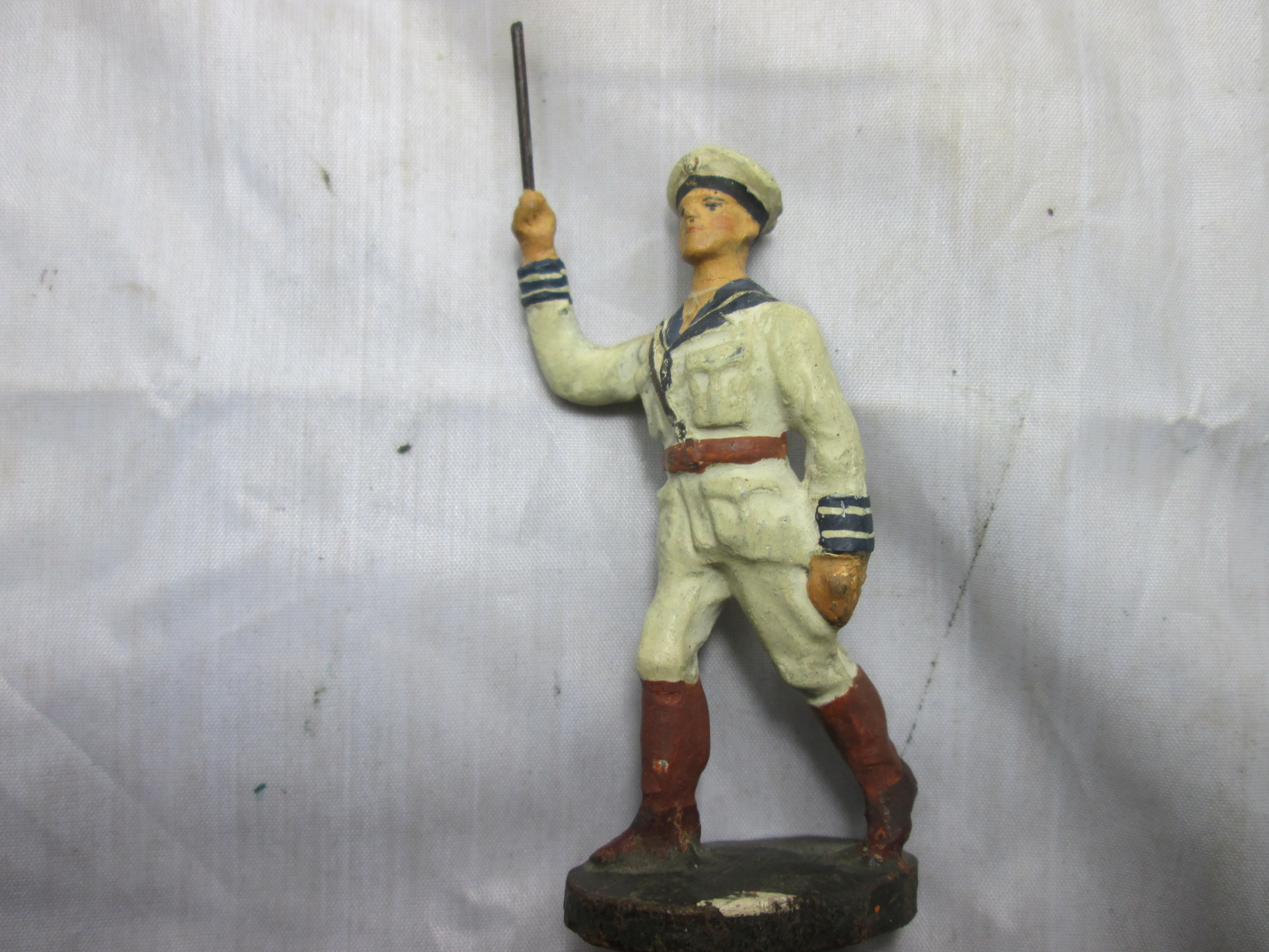 German Navy toy soldier. Duits speelgoed soldaatje Kriegsmarine band leider. officier.