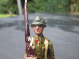 DURSO Belgium soldier on guard. Belgische soldaat op wacht. goede staat.