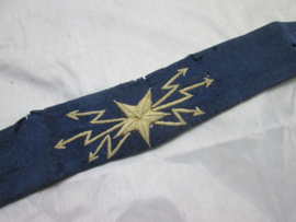 Bracelet French signal corps. Brassard Telegrafist. Armband gedragen door verbindings personeel  1914-1915 winter, overgangsperiode. bijzonder stuk. gedragen staat, 