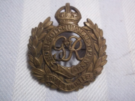 British cap badge as sweatheart. Engels petembleem ROYAL ENGINEERS als sweatheart.