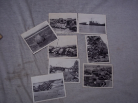 Foto reportage 8 stuks over Duinkerken 1940 in een mapje wat je tijdens de oorlog kon kopen.