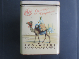 Duits blik AVO Werke met oosterde afbeeldingen.