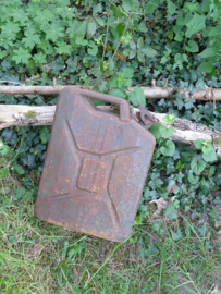 Engelse jerrycan, 1943 War Department gemarkeerd, nette staat.