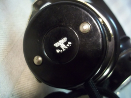 German headphones, nicely marked, Wehrmachtabnahme stamps. Duitse koptelefoon met WA stempel. geen stekker meer.