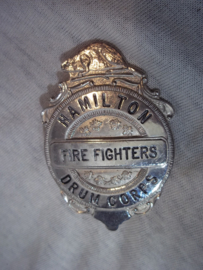 Fire  department badge Hamilton Fire department Drum Corps. Canadees brandweer brevet Van de Hamilton brandweer drum band. helaas geen speld.