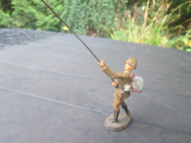 ELASTOLIN Belgium soldier. Belgische soldaat met verbindingshaak om lijnen te plaatsen bijzonder stuk goede staat.