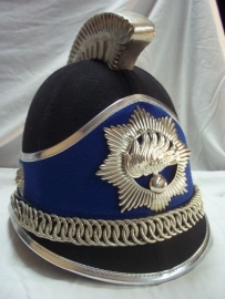 Dutch ceremonial police helmet from the guard of honour. Nederlandse Rijkspolitie helm van de Ere- escorte. bijvoorbeeld bij Prinsjes dag.
