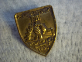 German tinnie Rally badge Duitse tinnie NSBO Fahnenweihe 6 augustus 1933 Moers-Meerbeck, vroeg model.