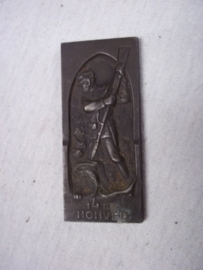 Austrian badge plaque 1918. Oostenrijk Hongarije gedenkpenning 1918 14 ES Honvf¨d