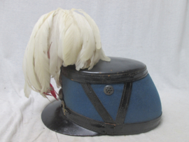 French shako Military school with plume. Franse sjako van de Militaire school, compleet met pluim. L'ecole militaire de Saint Cyr model 1871. zeer nette staat.