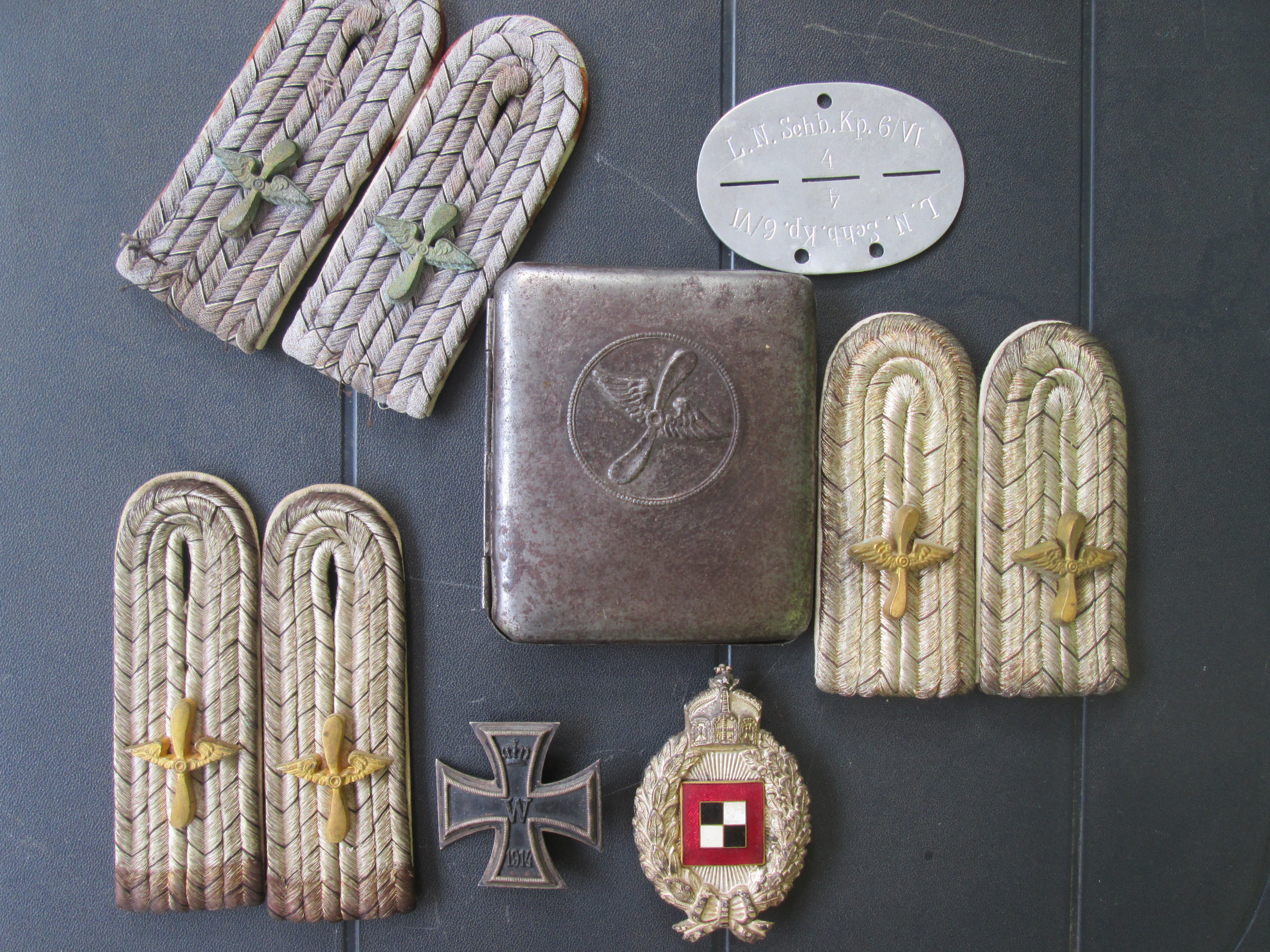 German cigarette case FLIEGERTRUPPEN.