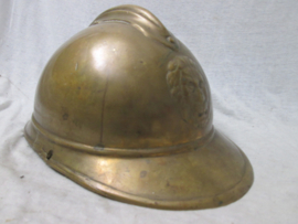 Bronse Belgium helmet WW1, Belgische bronzen helm op ware grote, massief brons hoogstwaarschijnlijk van een monument. Zeer bijzonder stuk, unica eenmalig.