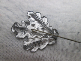 Austrian cap badge, Oostenrijks Kappenabzeichen Gorlice 1915 . 2.v.