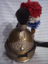 French helmet Gendarmerie au cheval, officer. very rare. Franse helm gedragen door de Franse gendarmerie te paard, Gendarmerie au cheval. dit is de officiers uitvoering, die je zelden tegen komt. in een perfekte staat.