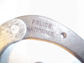 French police handcuffs Franse politie handboeien jaren 40 met sleutel Police National