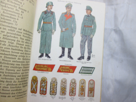 German instruction booklet of the Hitler/ Jugend HJ boekje met practische gegevens en tips 1943 DU UND DEINE HEER.