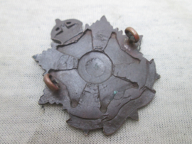 British WW2 officers cap badge of the BORDER Regiment.