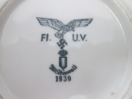 Little saucer with Luftwaffe markings. Duits schoteltje met Luftwaffe markering