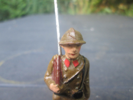 ELASTOLIN Belgium marching soldier. Marcherende belgische soldaat.