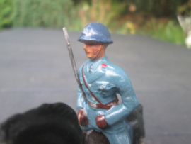 DURSO French officier, Franse officier WW1 op paard goede staat.