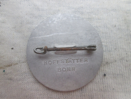 German tinnie, rally badge Duitse tinnie, Tag der Arbeit 1 mai 1936, met maker hersteller.