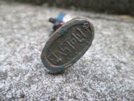ELASTOLIN French soldier with flag, nice condition. Franse soldaat WO1 met vlag, nette staat 7cm.