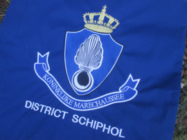Dutch flag of the Military police. Vaandel gebruikt bij de Nijmeegse Vierdaagse gedragen door de Koninklijke marechaussee KMAR district schiphol. hiervan zijn er 3 gemaakt. dus vrij uniek. Dit vaandel is aan 2 kanten geborduurd.  45 bij 47 cm.