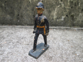 DURSO Dutch soldier Royal Marines. Nederlandse soldaat Korps mariniers in parade uniform met pinhelm, goede staat.