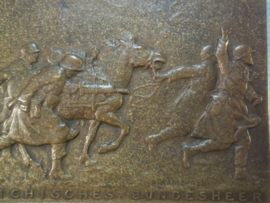 Austrian plaque, 1930, Osterreichisches bundesheer, maker is R.Marschall, schlussubung in Sieghartskirchen. Oostenrijkse penning met getrokken artilleriegeschut, zeer decoratief, TOP.