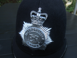 British Bobby helmet Metropolitan Police. Bobbyhelm politie.