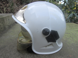 Dutch fire department helmet. Gallet model. Nederlandse brandweerhelm Dräger, Gallet.