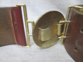 German belt and buckle NSDAP Poitical Leader. nicely marked with maker and RzM. Duitse riem met koppelslot vuurverguld aluminium RzM gemarkeerd met makers NSDAP Politieke leiders riem.