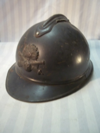 French Helmet M15 casque Adriane Artillery with innerlining Franse helm Artillerie embleem.