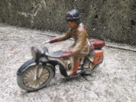 Unmarked NSKK German motor cyclist. Duitse NSKK motorrijder.