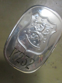 Finland Police badge with no pin. large. very rare Politie embleem Finland, helaas zonder speld.