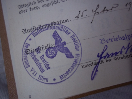 German Pass Die Deutsche Arbeitsfront Jahres Sportkarte - Sportamt. DAF sport boekje met zegel.