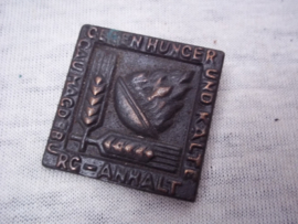German rally badge, Duitse tinnie, Gegen Hunger und Kalte Gau Hageburg Anhalt.