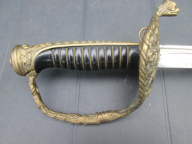 French officers naval sword with marks. Frans marine sabel met op het lemmet 2 keurmerken en op de rand de nam van de maker, zeer nette staat.