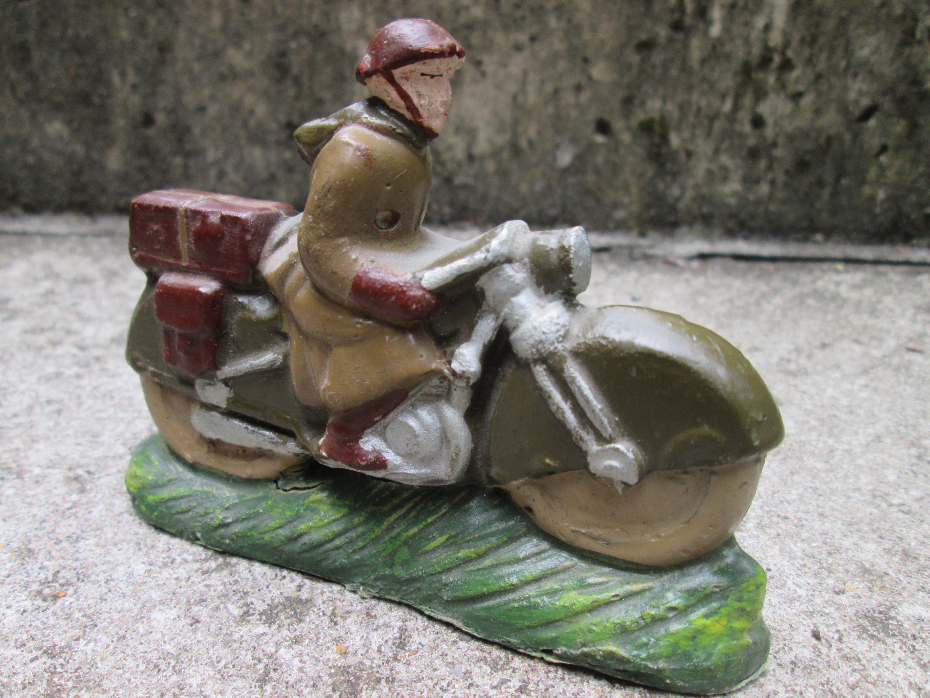Belgium made military motorcycle Belgium army. Motorrijder Belgie, fabrication Belge.