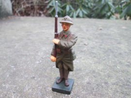 DURSO French soldier on guard, MINT condition. Franse soldaat MINT staat op wacht zeer zeldzame TOP kwaliteit.