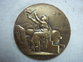 French table- medal remembrance the 1870-1871 war.Herinnerings medaille van de Frans Duitse oorlog 1870.