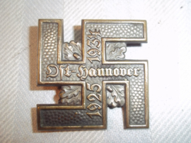 German tinnie Ost- Hannover  1925- 1934 NSDAP- SA rally badge. Duitse tinnie NSDAP mooie kwaliteit.