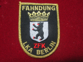 Police sleeve badge Germany. Fahndung LKA Berlin
