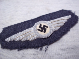 Vlieger wing, klein model van de DLV uit een uniform geknipt. Zeldzaam vroeg Luftwaffe embleem. langere modellen van 11 cm zijn bekend deze kleine uitvoering minder.