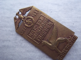 German tinnie, rally badge, Duitse tinnie, Nat.Soz. Grenzland treffen Karlsruhe sept. 1933 met maker.