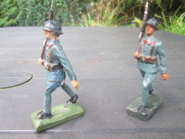 DURSO 2 Marching French WW1 soldiers. Franse soldaten WO1.