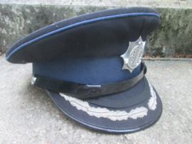 Dutch officers police cap city police. Pet hoofdofficier van de Nederlandse Gemeentepolitie.