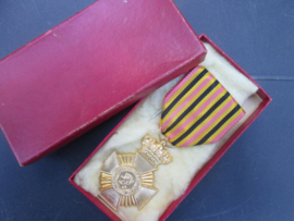Belgium service medal. Belgische militaire medaille voor verdienste in doos.
