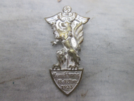 German tinnie, rally badge Duitse tinnie T.d.D.H. Braunschweig 1933  NSDAP tinnie